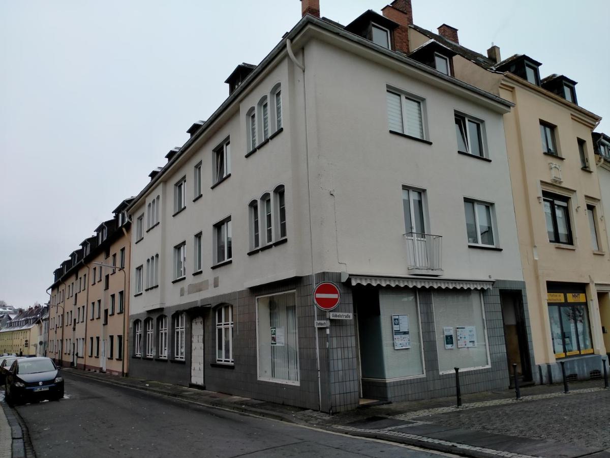 Ferienwohnung Macfewo Im Zentrum Von Mayen Exterior foto